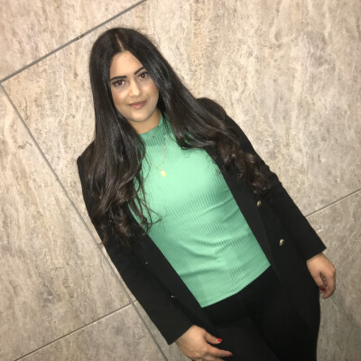 Yasmin zoekt een Kamer / Studio in Rotterdam