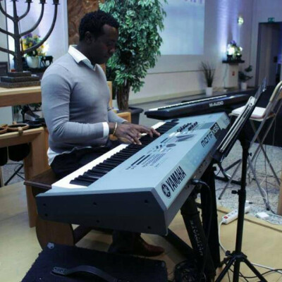 Allison zoekt een Studio / Appartement / Huurwoning / Woonboot in Rotterdam