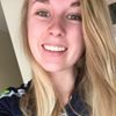 Kirsten zoekt een Kamer / Studio / Appartement / Huurwoning / Woonboot in Rotterdam