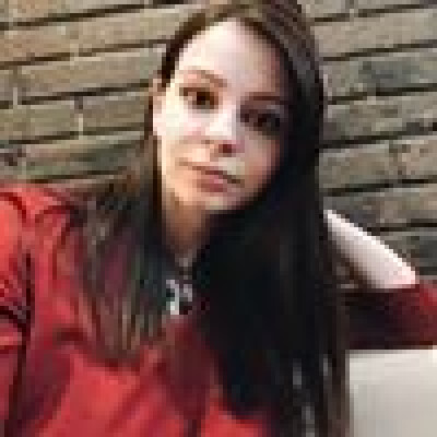 Irina  zoekt een Appartement in Rotterdam