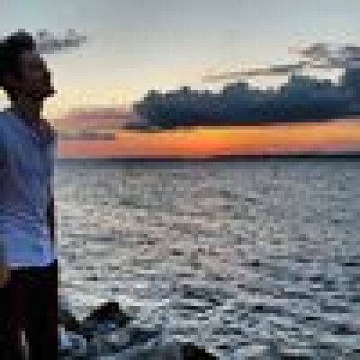 Ömer Yılmaz  is looking for a Room / Studio / Apartment / Rental Property in Rotterdam