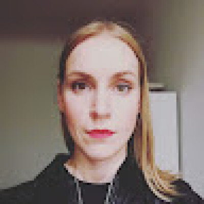 Gundega  zoekt een Kamer / Studio / Appartement / Huurwoning in Rotterdam