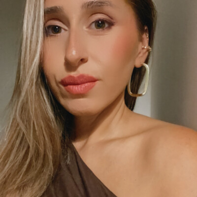 Damla zoekt een Kamer / Studio / Appartement / Huurwoning in Rotterdam