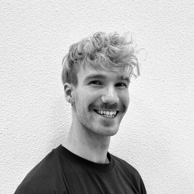 Kenji  zoekt een Studio / Appartement / Huurwoning in Rotterdam