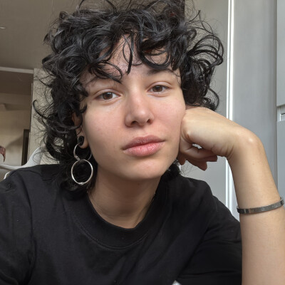 Lara Kay zoekt een Studio / Appartement in Rotterdam