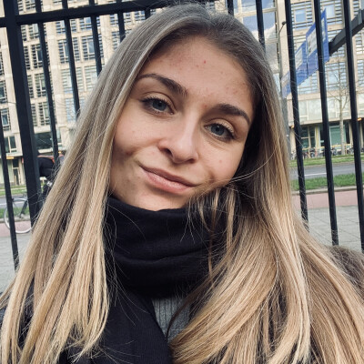 Laura zoekt een Studio / Appartement / Huurwoning in Rotterdam