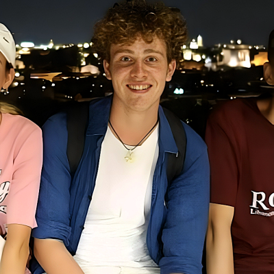 Felix zoekt een Kamer / Studio in Rotterdam