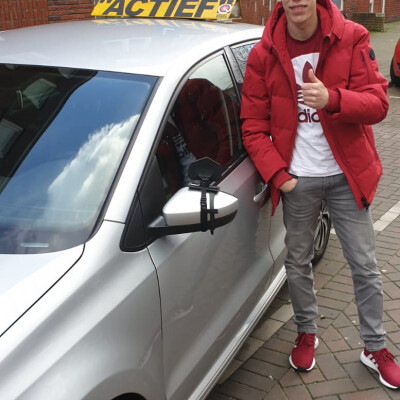 Mohammed zoekt een Kamer / Studio in Rotterdam