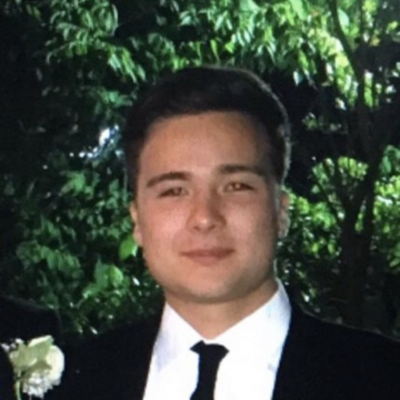 Chris  zoekt een Kamer / Studio / Appartement / Huurwoning in Rotterdam