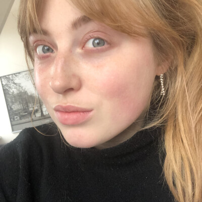 Fleur zoekt een Kamer / Studio / Woonboot in Rotterdam