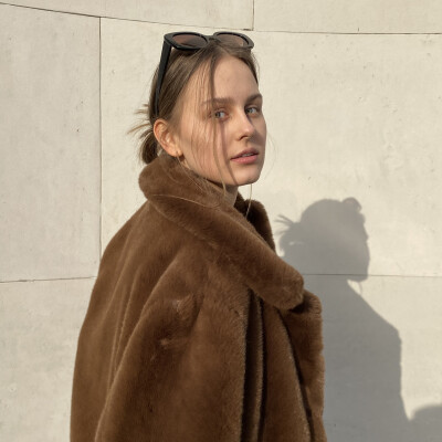 Klaudia zoekt een Kamer / Studio / Appartement / Huurwoning in Rotterdam