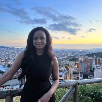 Nyat Kiros zoekt een Kamer / Studio in Rotterdam