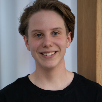 Lian zoekt een Kamer / Studio / Appartement / Huurwoning in Rotterdam