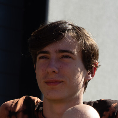 Victor zoekt een Kamer / Studio / Appartement / Huurwoning in Rotterdam