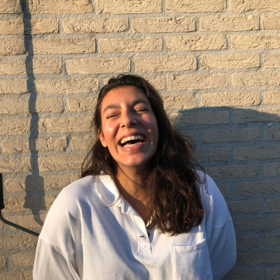 Frederique zoekt een Kamer / Studio / Appartement in Rotterdam