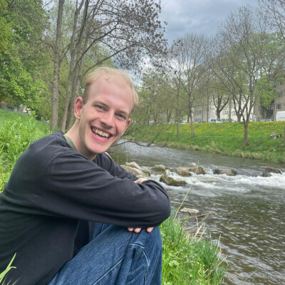 Florian zoekt een Kamer / Studio / Appartement / Huurwoning in Rotterdam