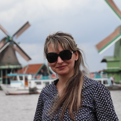 Alexandra zoekt een Kamer / Studio / Appartement / Huurwoning in Rotterdam