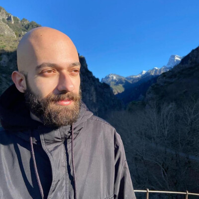 Konstantinos zoekt een Kamer / Studio / Appartement in Rotterdam