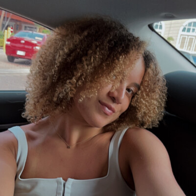 Zahra zoekt een Kamer / Appartement in Rotterdam