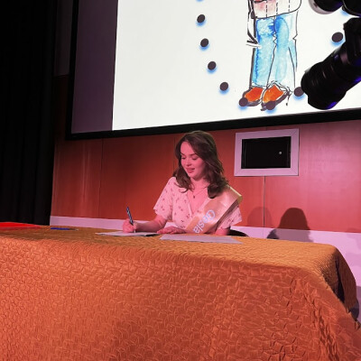 Marit zoekt een Kamer / Studio / Appartement in Rotterdam