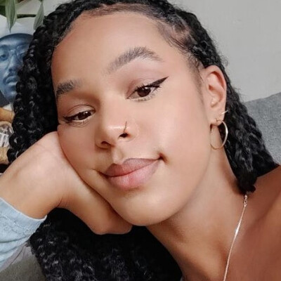 Ashley zoekt een Kamer / Studio / Appartement in Rotterdam