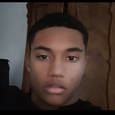 Idriss zoekt een Kamer / Studio / Appartement / Huurwoning in Rotterdam