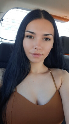 Raluca is looking for a Room / Studio / Apartment / Rental Property in Rotterdam