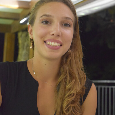 Flavia zoekt een Kamer / Studio / Appartement in Rotterdam